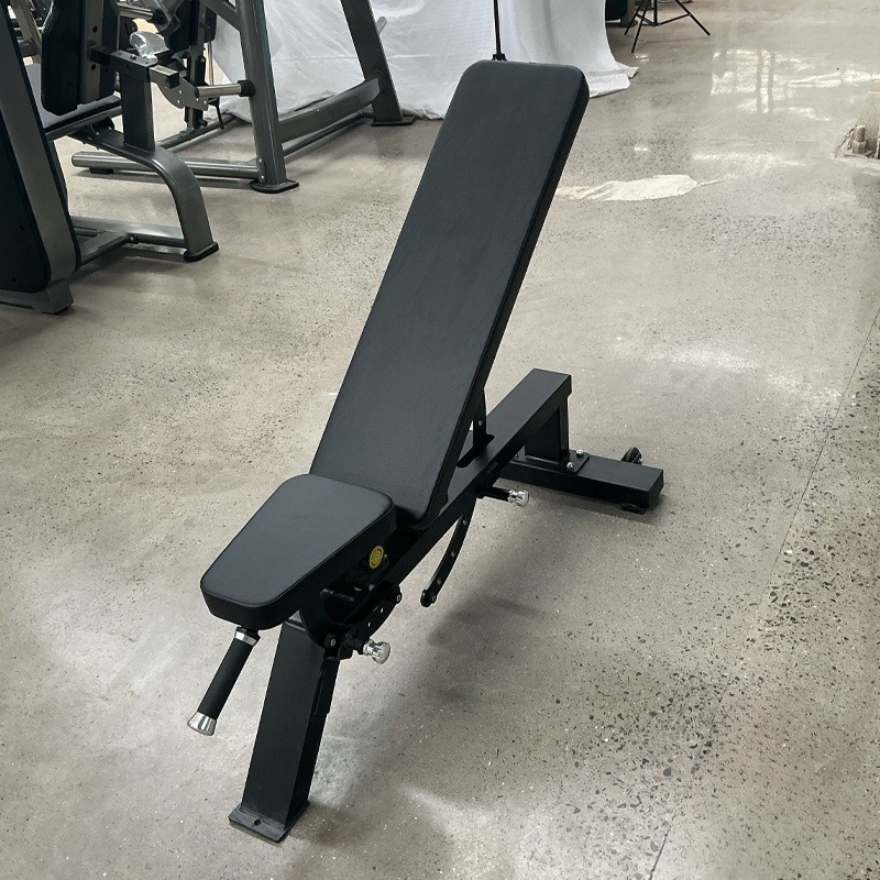 Home Gym Designs - Banc de musculation réglable pour la
