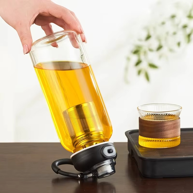 Grande bouteille d'eau en verr - Home Gym Kettler avis et prix
